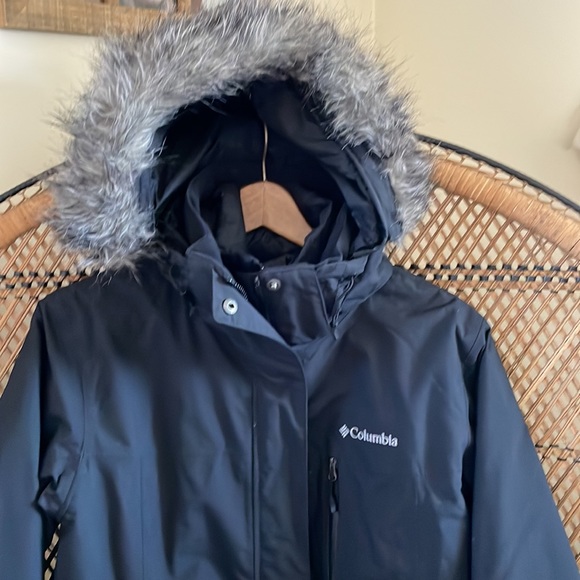 Women’s 2 in 1 Omni-Tech Winter Coat - Picture 4 of 11